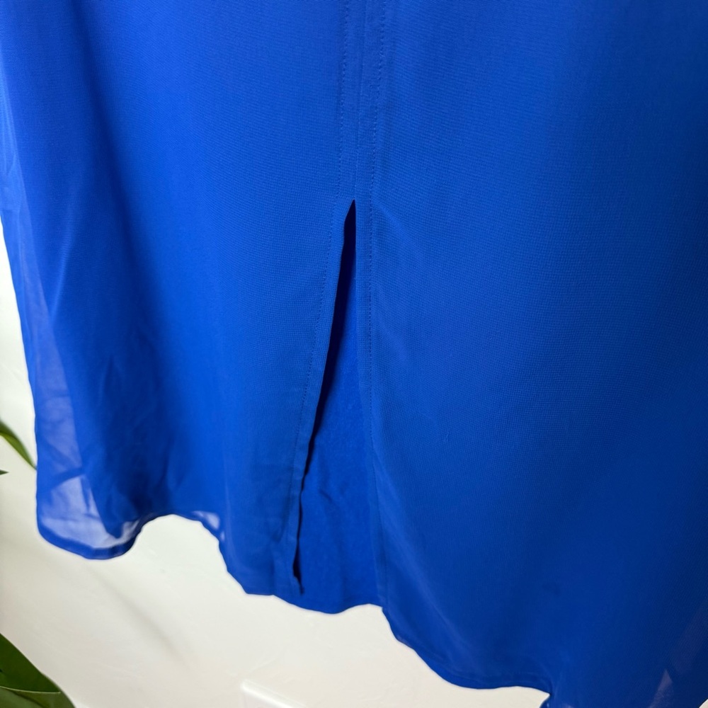 By Chico’s Royal Blue Sleeveless V-Neck Blouse – Size 1 (8/10) - Picture 2 of 4